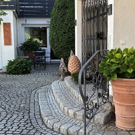 Apartament Bienensuite